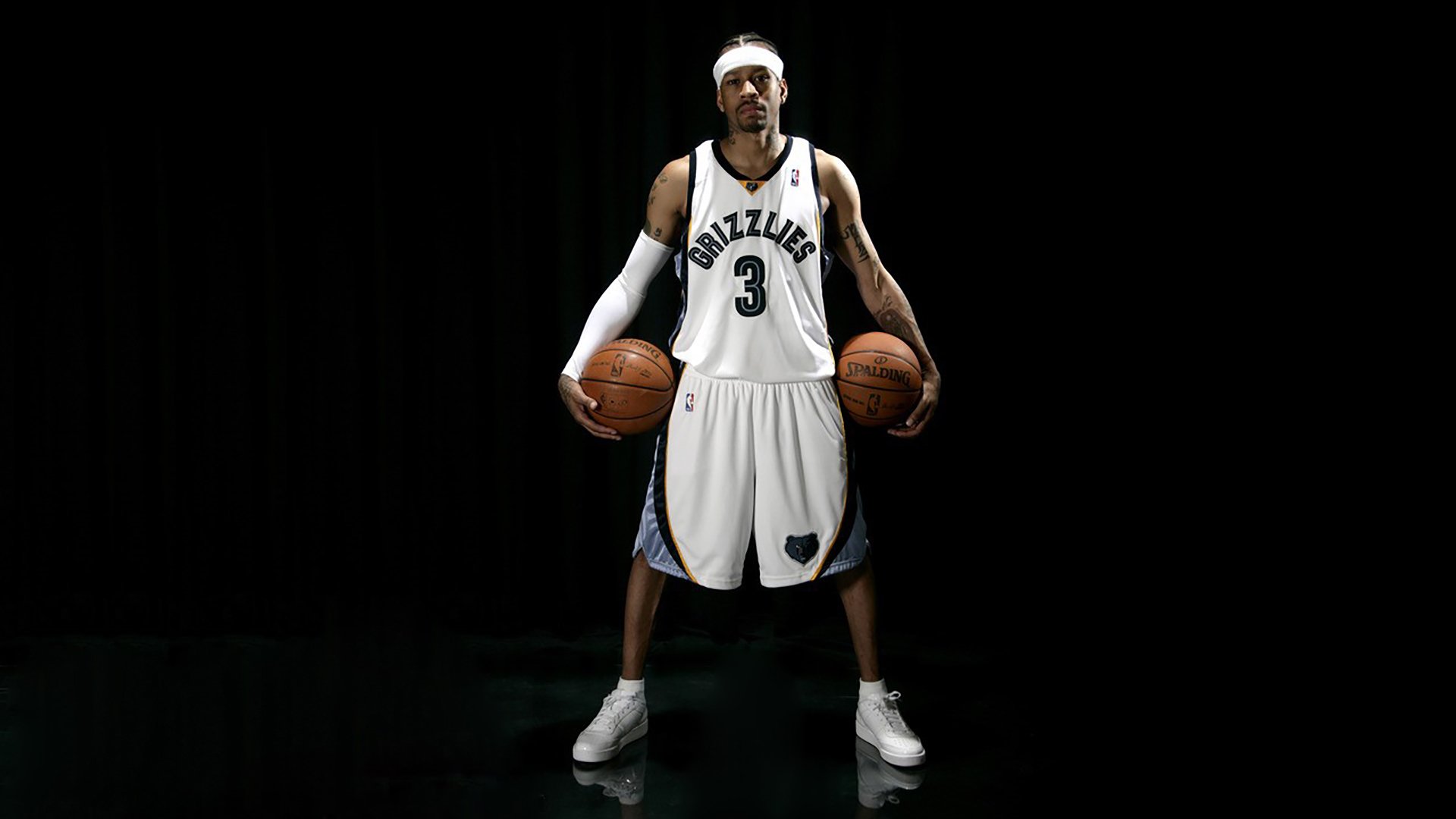 开云下载-无声惊雷，当胡金秋的坚韧映照马刺的团队风暴